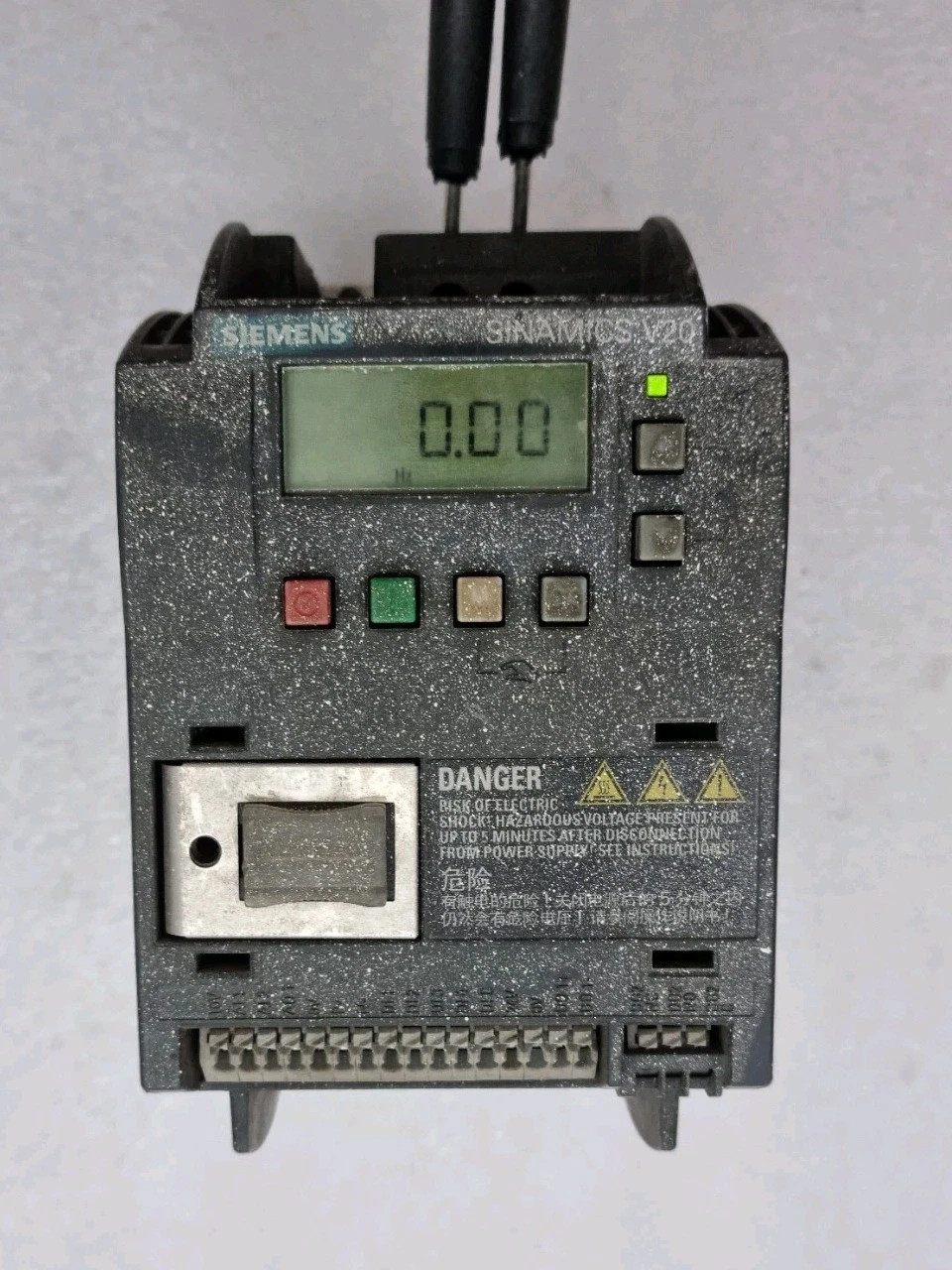 Siemens Sinamics V20 6SL3210-5BB13-7UV0 0.5Hp (Cosmetic Damaged)